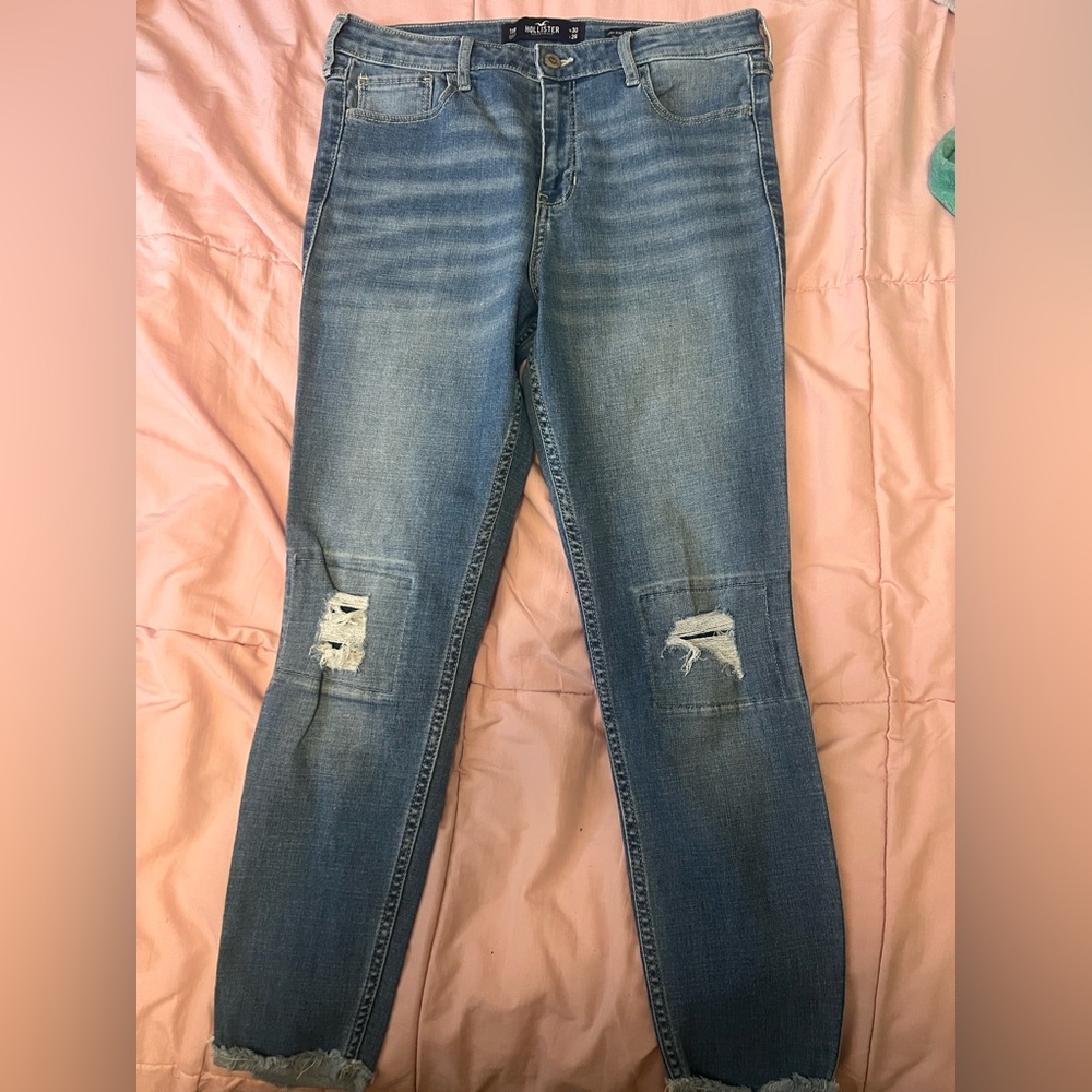 Hollister Light Blue Distressed Ankle Jeans